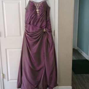 Maggie Sottero Flirt Purple beaded Pageant Prom Dress Sz 18 EUC